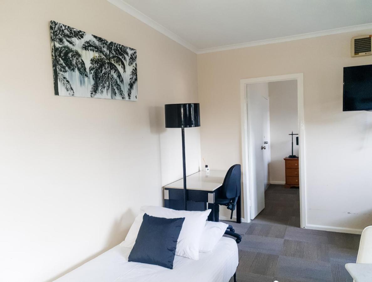Motel Bay & Basin 3*
